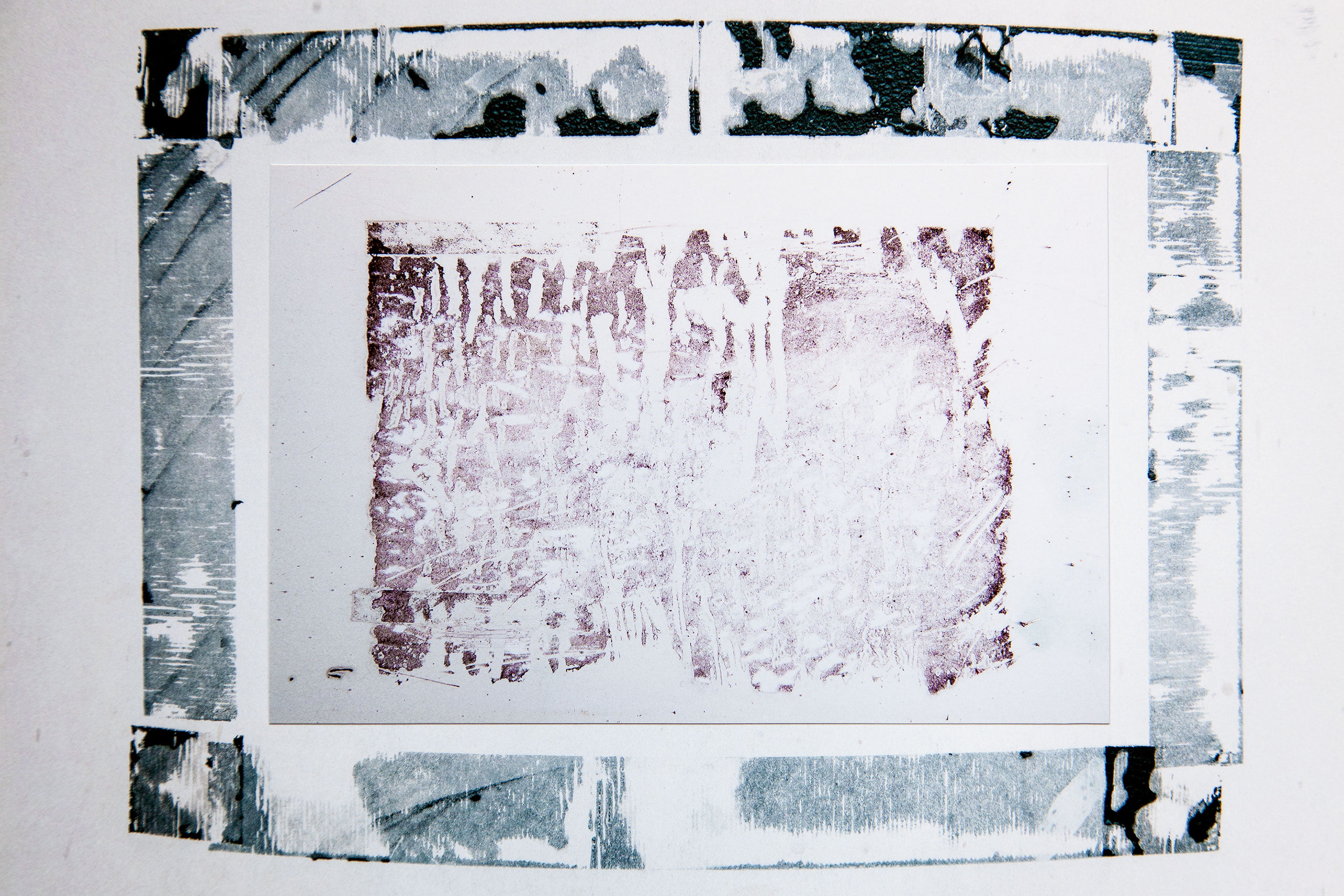 A photograph work ‘he message won’t arrive.' by Shigeo Arikawa, Japanese artist based in Amsterdam. アムステルダム在住の日本人アーティスト、有川滋男による写真作品「he message won’t arrive.」