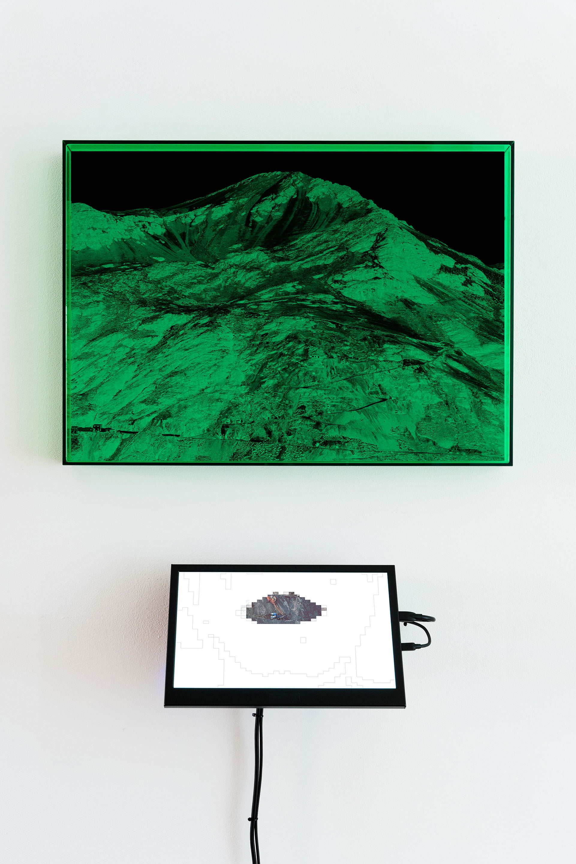 A photograph work ‘VOICEOVER’ by Shigeo Arikawa, Japanese artist based in Amsterdam. アムステルダム在住の日本人アーティスト、有川滋男による写真作品「VOICEOVER」