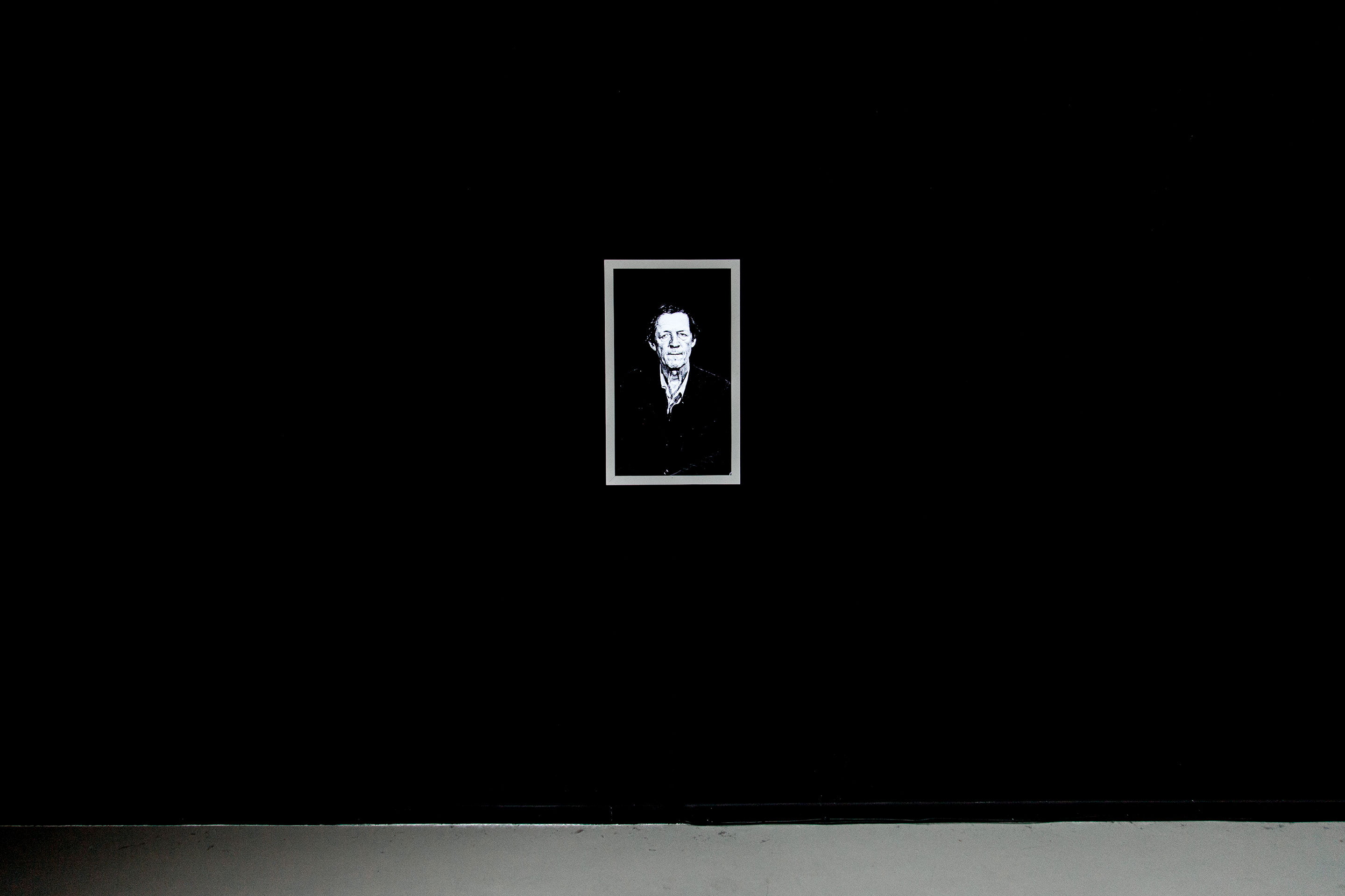 A photograph work ‘The Figure: PART I - HANGAN 半眼 -’ by Shigeo Arikawa, Japanese artist based in Amsterdam. アムステルダム在住の日本人アーティスト、有川滋男による写真作品「The Figure: PART I - HANGAN 半眼 -」