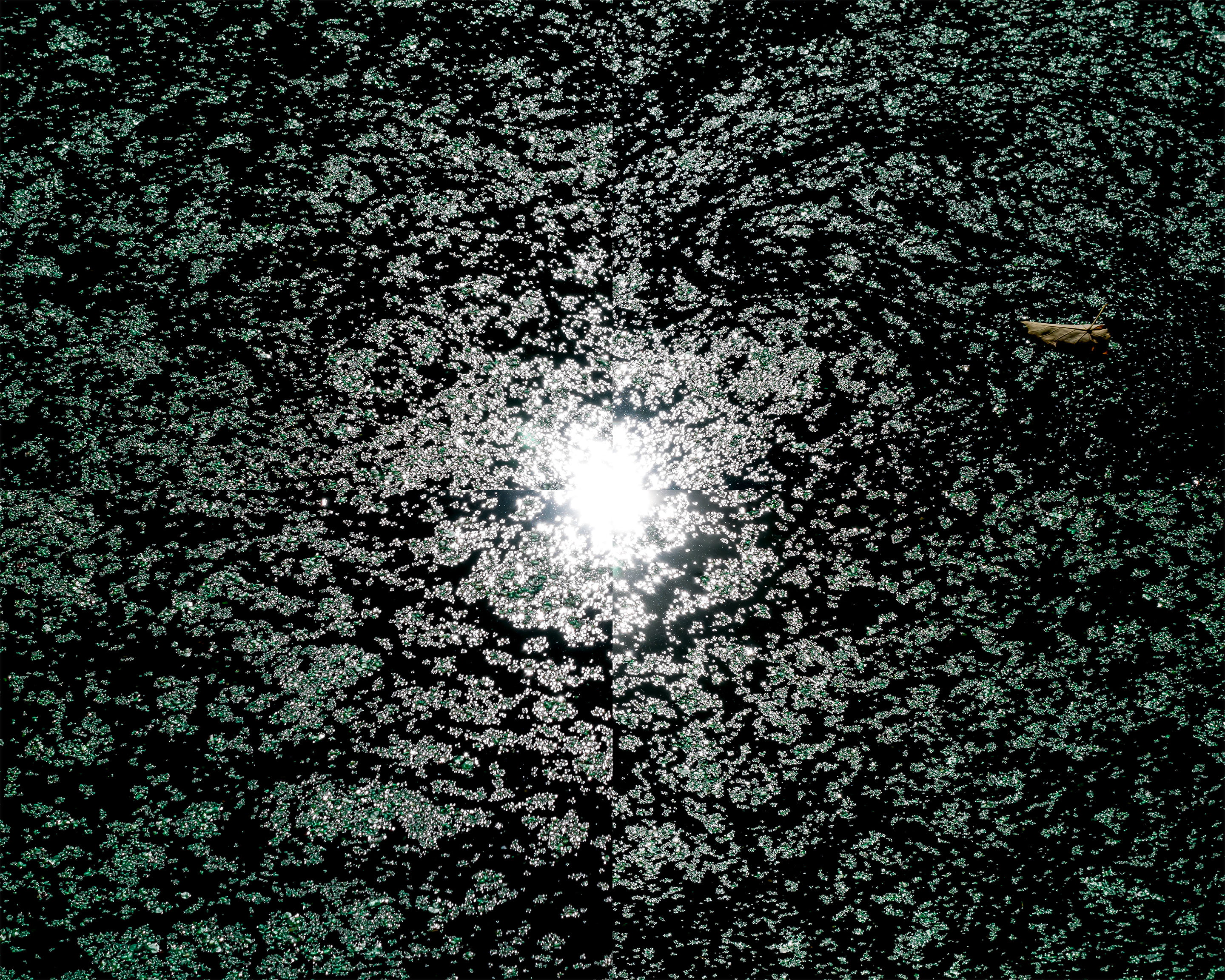 A photograph work ‘Positioning’ by Shigeo Arikawa, Japanese artist based in Amsterdam. アムステルダム在住の日本人アーティスト、有川滋男による写真作品「Positioning」